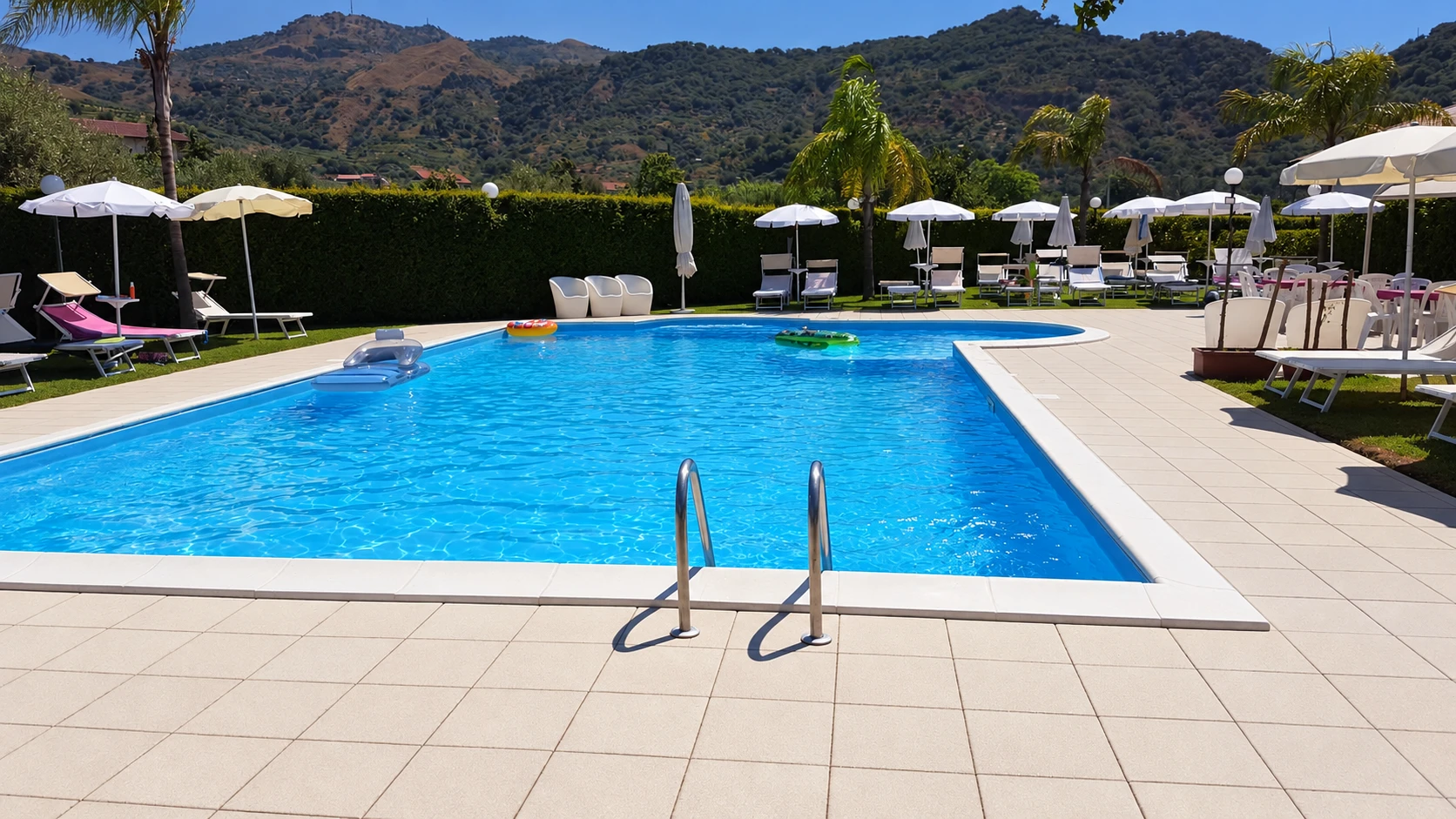 Gaggi (ME) Piscina
